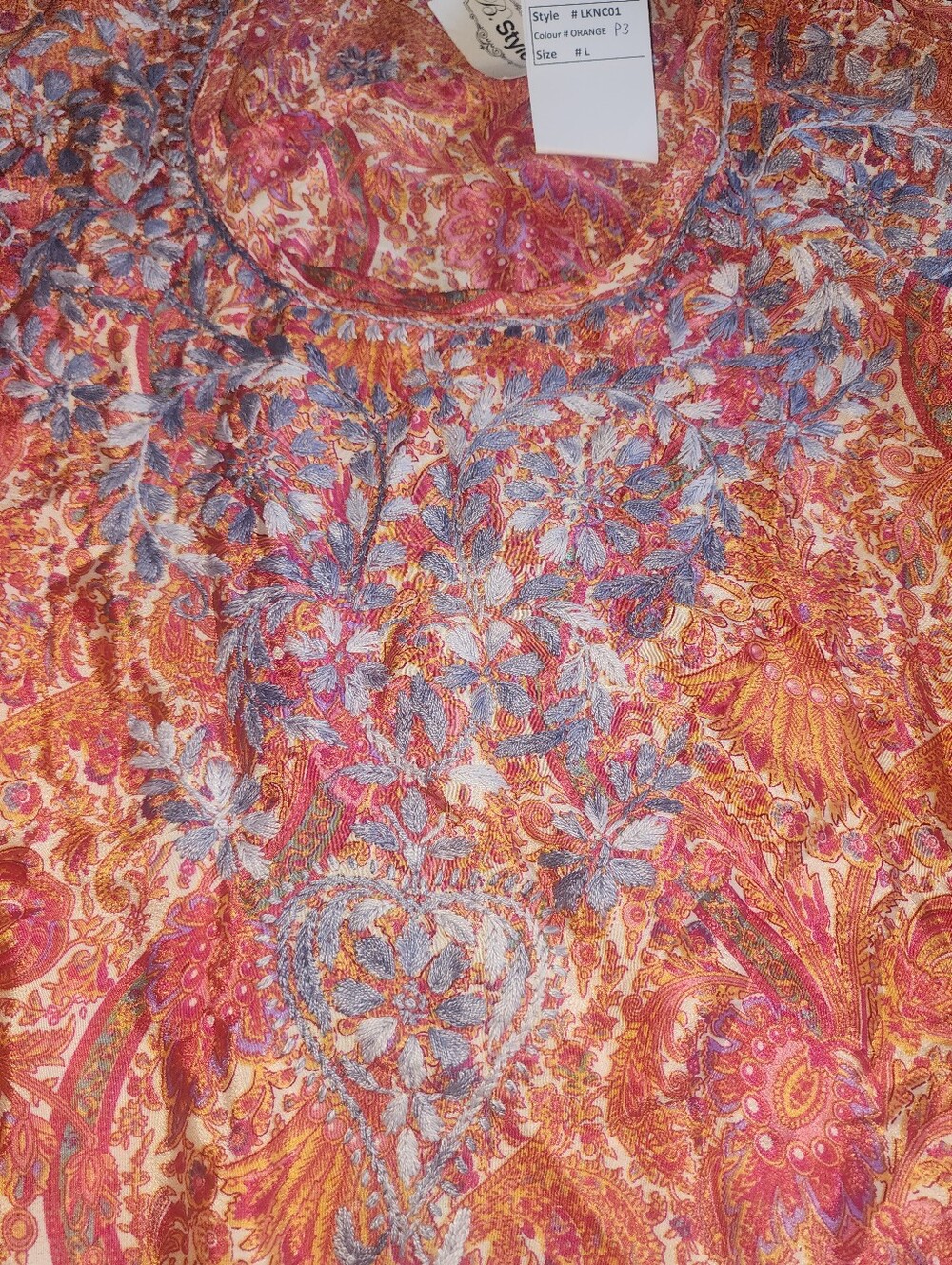 NWT Love Kyla Blouse Silk Blend Lightweight Boho Festival Chic Embroidered - Picture 5 of 7